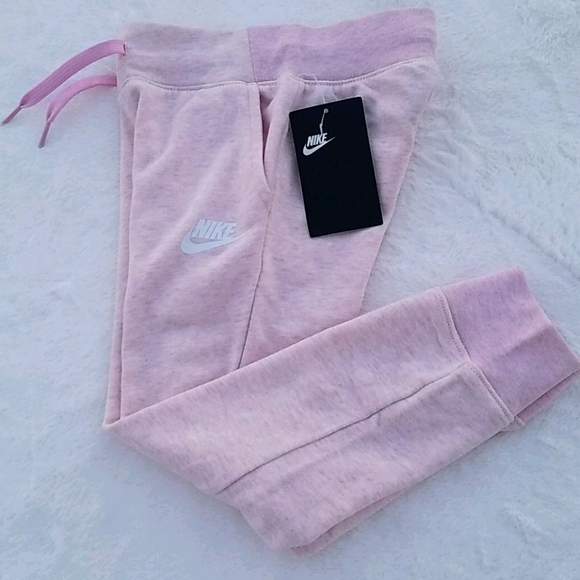 Nike Other - 🔹️HP🔹️Nike joggers size 4-5 pale pink